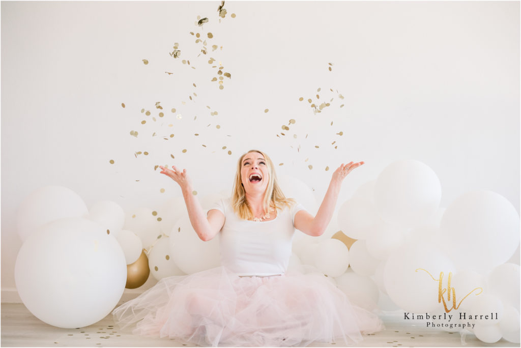 Confetti Toss at Pink Pineapple Studios
Photography Business